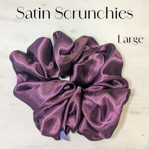 Amiga Mia large purple satin scrunchie
